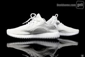 纯白配色 Yeezy 350 Boost “White” 清晰近赏图片