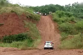 奇骏CVT爬坡小试视频封面