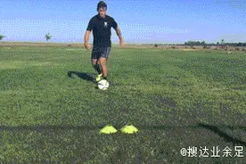 实战中3种常见的过人技巧！不会还不快学！图片