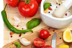 切菜板上竟有几十亿大肠杆菌？！84消毒能有效吗？图片