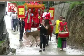 贵州毕节传统结婚，结婚还要唱山歌，火了火了