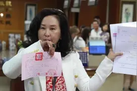 李敖女儿李文回应遗产争议：即便剥夺继承权我仍“特留份”可拿视频封面