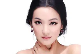 脸上长斑了怎么办 女人必知的美白祛斑法宝图片