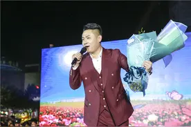 《我是大明星》签约明星郝晨：回家乡博兴举办个人演唱会图片