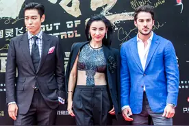 张柏芝搭档T.O.P搏命拍动作戏 小儿子关心融化心图片