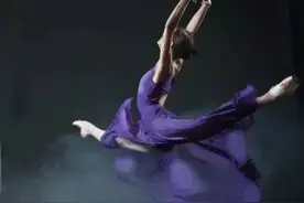 美丽舞姿，每一个都充满心酸图片