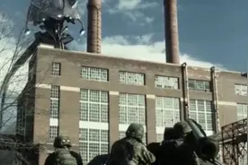 美军都这么垃圾么为什么一定要男猪脚提醒