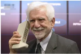 你知道世界上第一台手机长什么样吗？细数那些刷新世界的手机图片