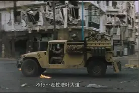 这才是真正的军用车辆，和普通越野车两码事