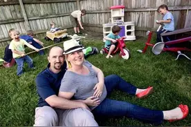 6个哥哥坚强的“护妹宣言”，让人不禁替她未来的老公感到同情！图片