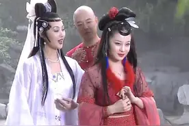 聊斋先生：蒲松龄给新婚燕尔的妻子讲鬼怪奇谈，惊奇而又悬疑视频封面