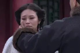 有这么给女人擦眼泪的吗？这动作太粗鲁了吧视频封面