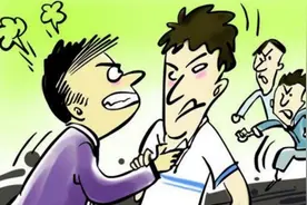 南宁一男子得知妻子有外遇后怒了，做出这样的事图片