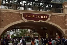 上海迪士尼度假区开园　多数主餐售价60元至90元图片