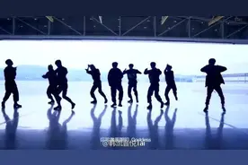 首发|EXO《Monster》舞蹈版！图片