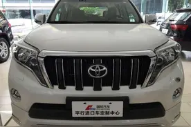 原创 越野之王中东丰田霸道2700限时特惠 ！图片