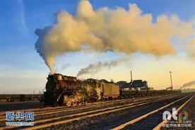 中国最后的蒸汽火车图片