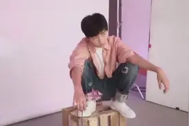 王俊凯不识“莅临”读成“位临”？一个错字引发网友热议