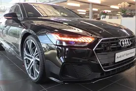 18款奥迪A7终于到店了，打开流水转向灯后请给我一个不买的理由