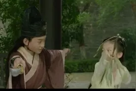 什么叫“青梅竹马，两小无猜”看看人家，单身的你能明白吗？视频封面