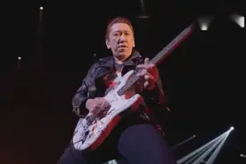 布袋寅泰现场演绎经典乐曲《Mission Impossible》，太燃了！