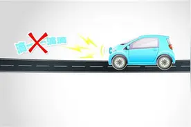 “段友”街头对暗号 青岛交警：乱鸣笛将罚款图片