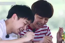 王源蘑菇屋首谈成名路，耿直承认自己假唱？视频封面