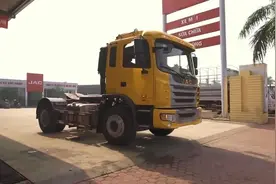 JAC好像是江淮吧，这卡车看着品质真是好！