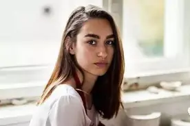 那个拍遍世界美女的摄影师，她又来了图片