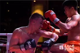 世界顶级泰拳王在昆宣布复出图片