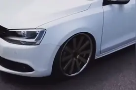 家用大众速腾改装出来也是帅呆了，完全亮瞎眼！视频封面