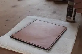 制作皮革鼠标垫教程｜是时候换个鼠标垫了视频封面
