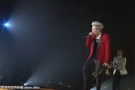 权志龙《少年啊》演唱会现场，万人嗨爆！图片