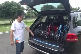 学一下折叠与展开小轮电动自行车，关键时候您用得着。视频封面