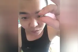 民间绝活，钢珠从嘴里吃进去，从眼睛里掉出来了，神了！图片