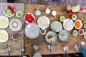 黄磊做炸酱面，看着太美味了，隔着屏幕都闻到了香味视频封面