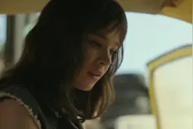 变形金刚外传：大黄蜂 Bumblebee