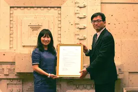 “新浪国际・日本”开始运营 中国“微博”向访日中国人提供“日本地区推送服务”图片