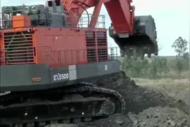 日立5500，在大型挖掘机领域，日立口碑还是不错的