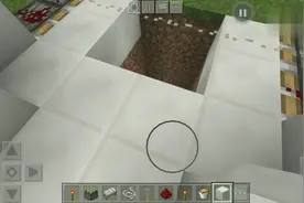 我的世界手游20：教你做一个陷阱，妈妈在也不担心有僵尸骚扰你了