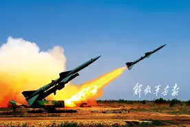 宝刀不老！空军红旗2导弹陆盾2000怒射图片