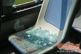 实验告诉你公交玻璃是否易碎 紧急情况砸哪最有效图片