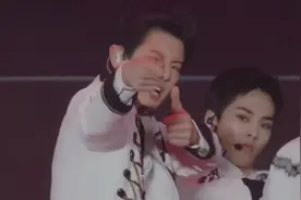EXO 演唱会四巡《The Eve》《Forever》