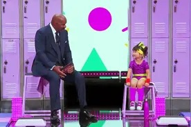 小小达人秀：怎么会有那么多人认识你这个小可爱？因为我萌啊！