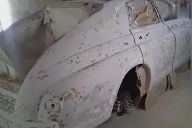 一番操作让这台二手车身价暴涨 本田歌诗图变装GAZ高端轿车