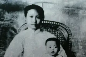 这样一位美女军官竟然是从黄埔军校出来的！图片