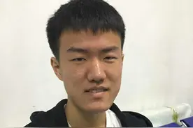 延边理科裸分第一名沈稚栋：报考清华实现物理梦图片