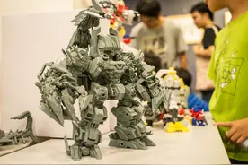 SD也高大威猛 诚造社帝皇毒蝎、大力金刚展出图片