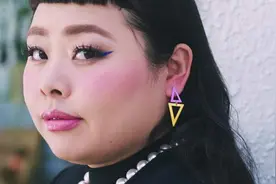 意外的腮红画法:耳朵打上腮红竟然有招桃花的效果？图片