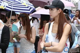 台湾美女空姐罢工——史上颜值最高的华航空服员罢工抗争图片